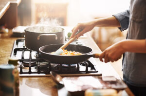 Bình ga nhanh hết do đâu? Nguyên nhân và cách khắc phục
