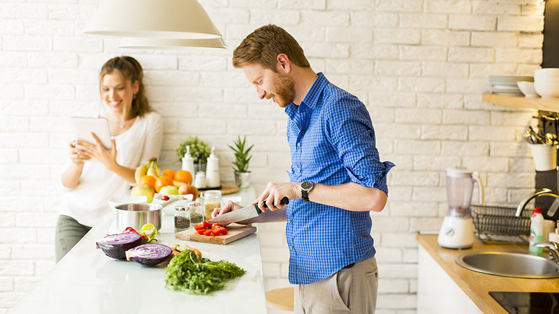 Đàn ông vào bếp sẽ ra sao