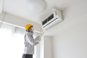 Kiểm tra và bảo dưỡng thiết bị điện